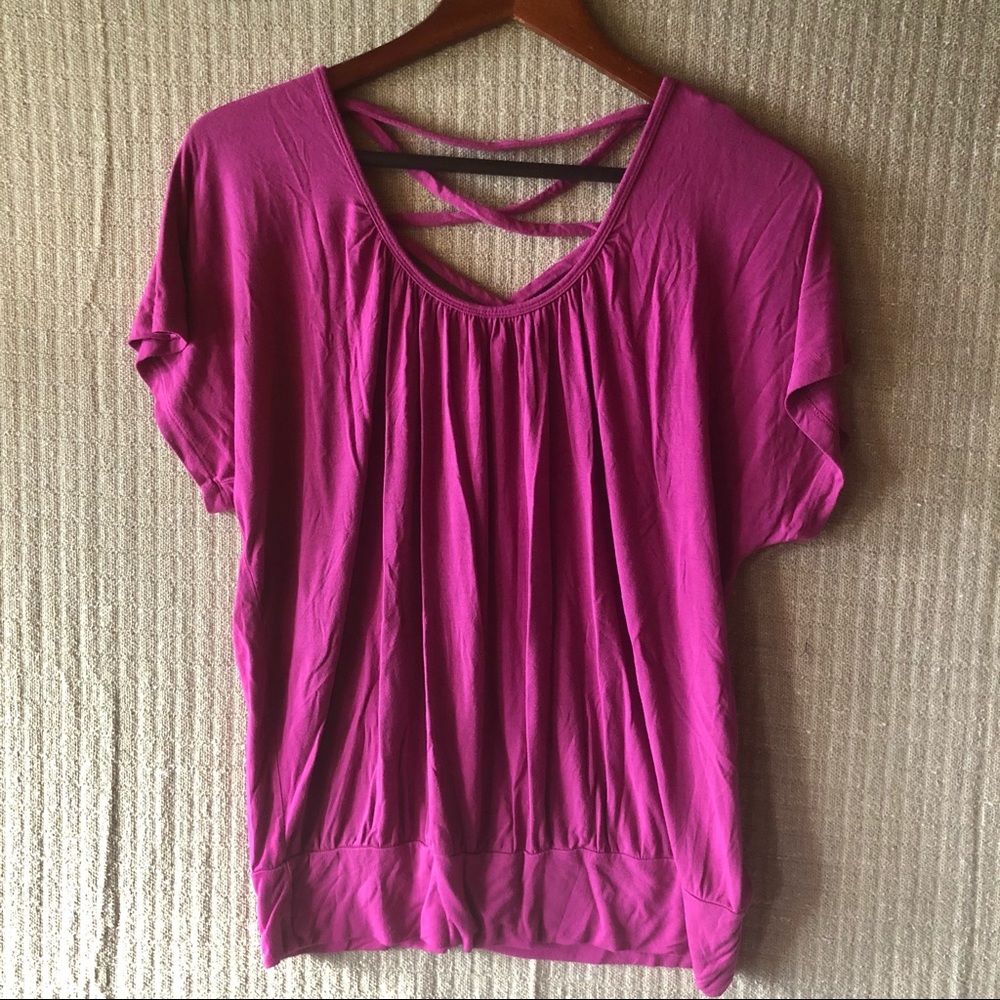 Soft and Comfy Magenta Rayon Spandex Tee Top XL